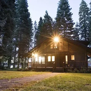 Cabin with Off the Grid Lighting